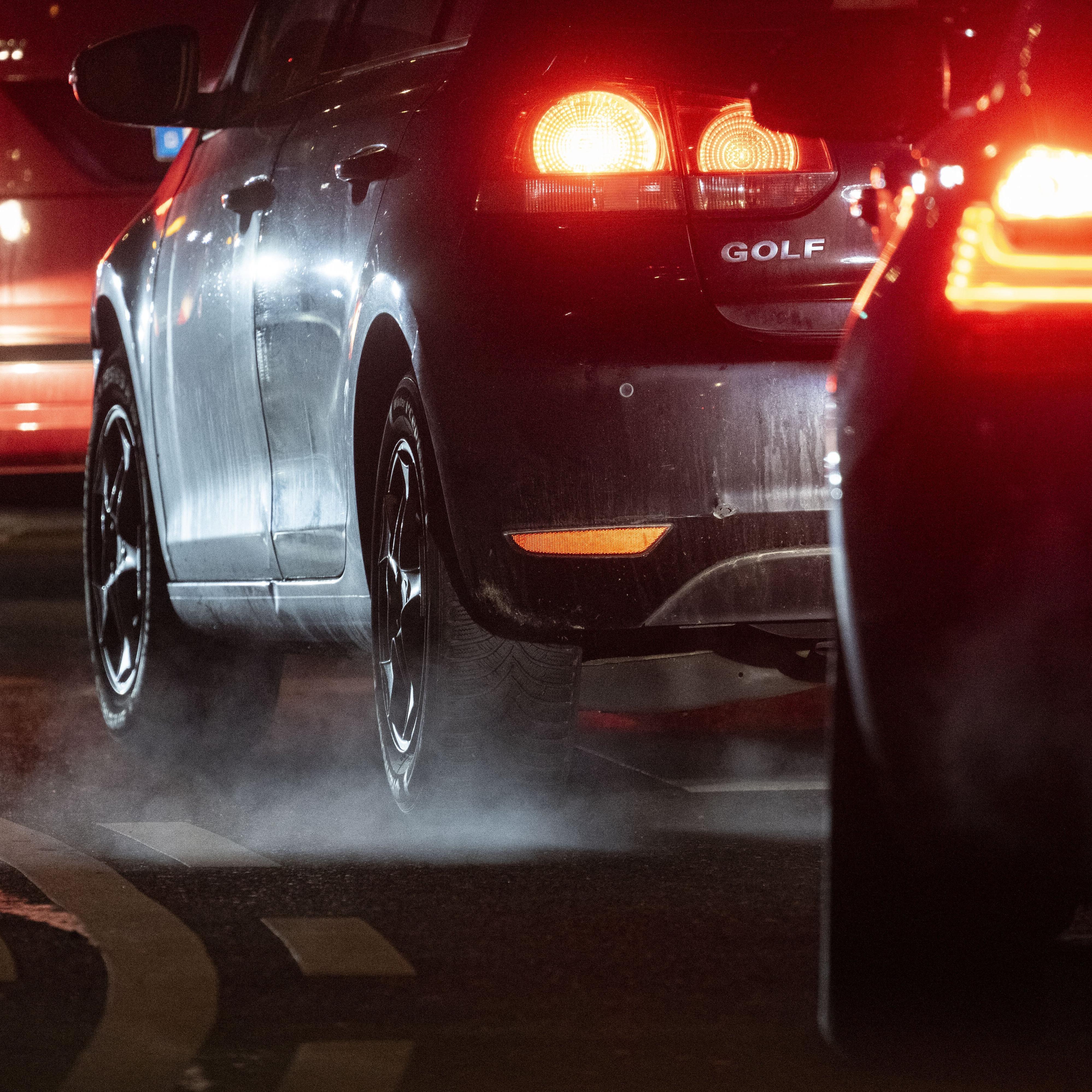 "China zeigt: Auch Verbrenner werden eine Rolle spielen" - Achim Kampker (RWTH Aachen) "China zeigt: Auch Verbrenner werden eine Rolle spielen" - Achim Kampker (RWTH Aachen)