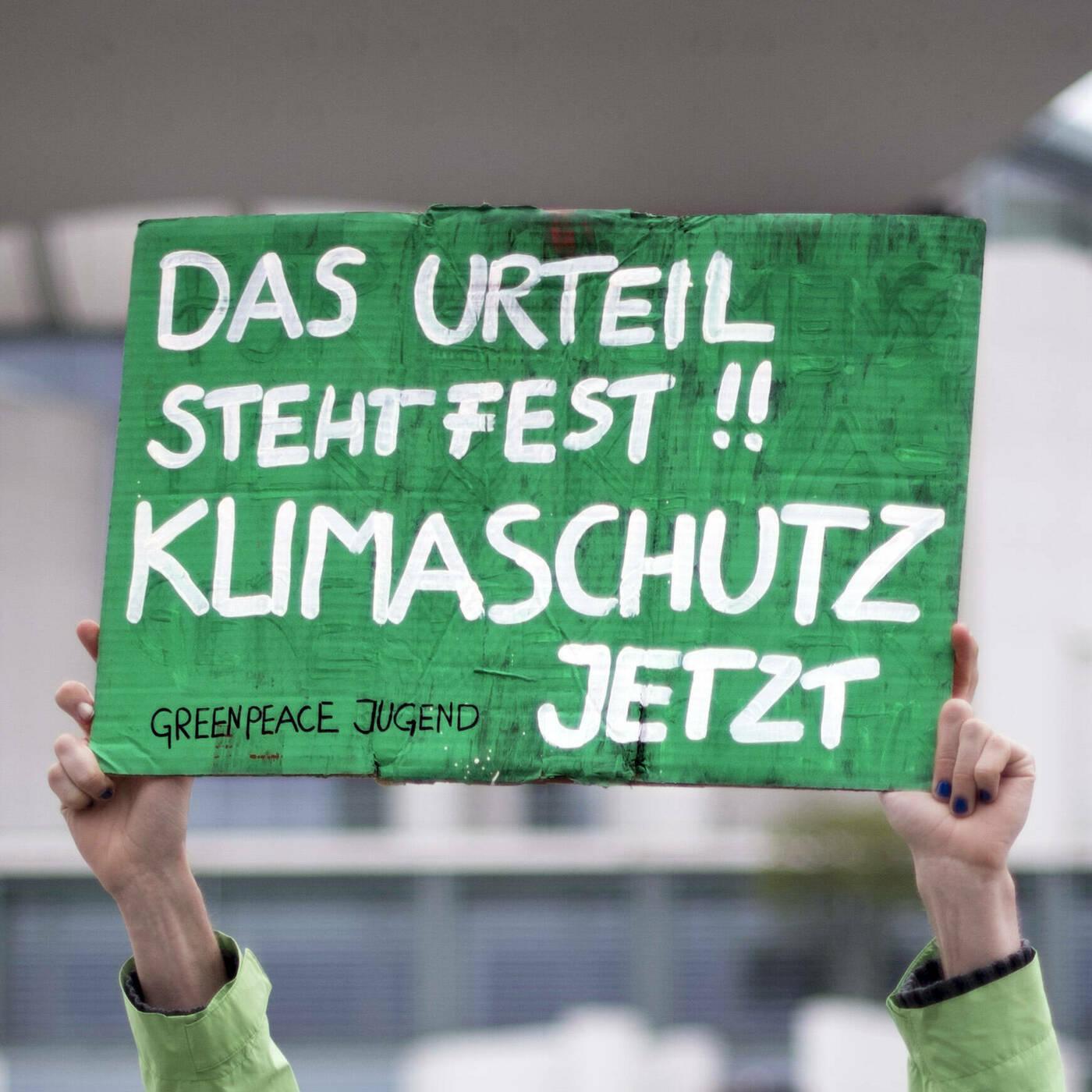 Klimaklagen? "Alltag, dass der Staat seine Gesetze nicht einhält" episode artwork
