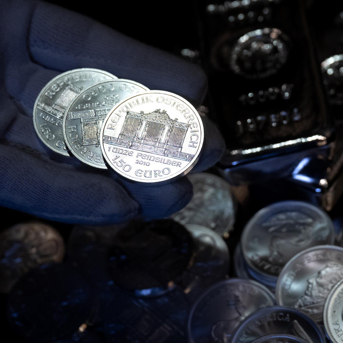 Silberpreis explodiert: Neue Rekorde, leere Lager - und ein radikaler Tipp für Weihnachten 2026 Silberpreis explodiert: Neue Rekorde, leere Lager - und ein radikaler Tipp für Weihnachten 2026