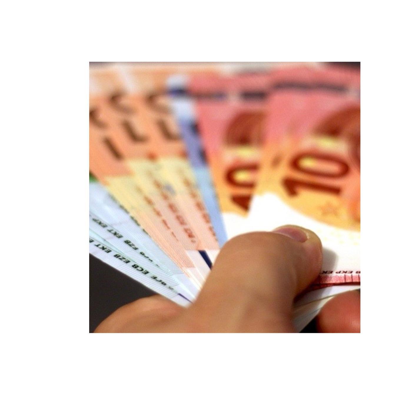 2.000 Euro im Monat: Wie viel Vermögen braucht man dafür? 2.000 Euro im Monat: Wie viel Vermögen braucht man dafür?