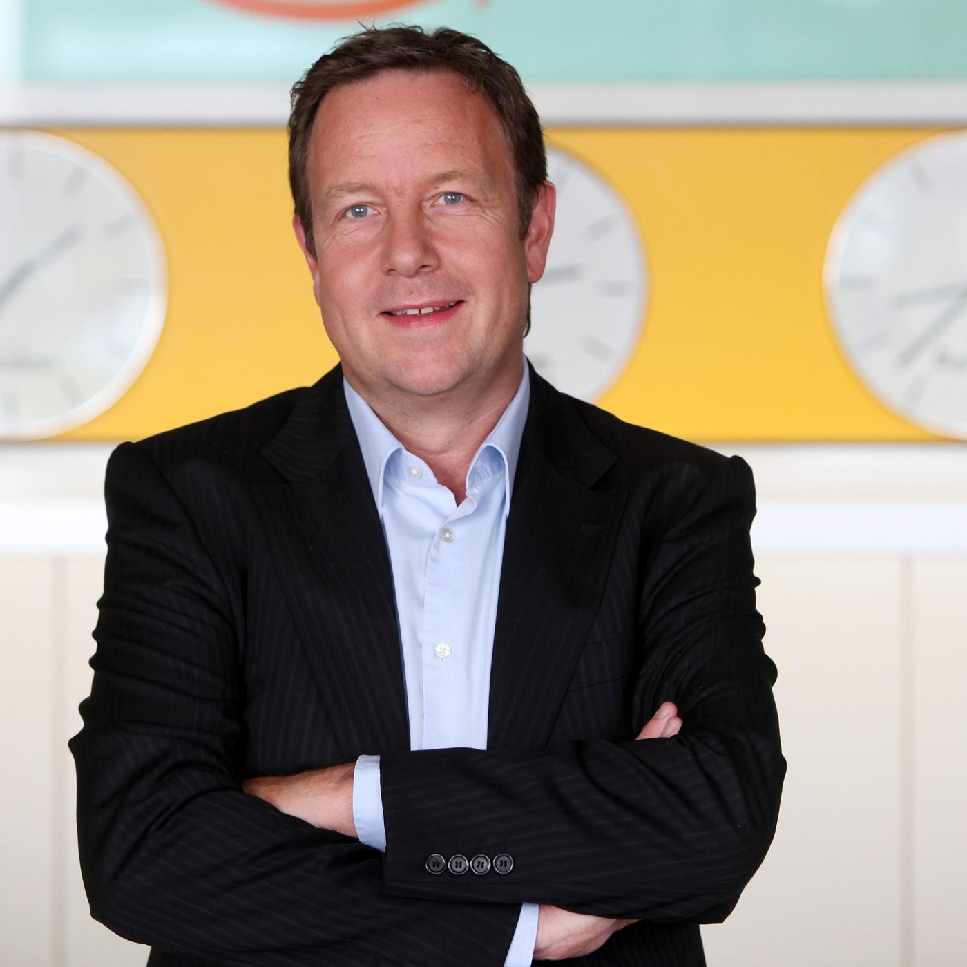 Top-Executive Ralf Kleber über Jeff Bezos, Amazon und die Zukunft von KI Top-Executive Ralf Kleber über Jeff Bezos, Amazon und die Zukunft von KI