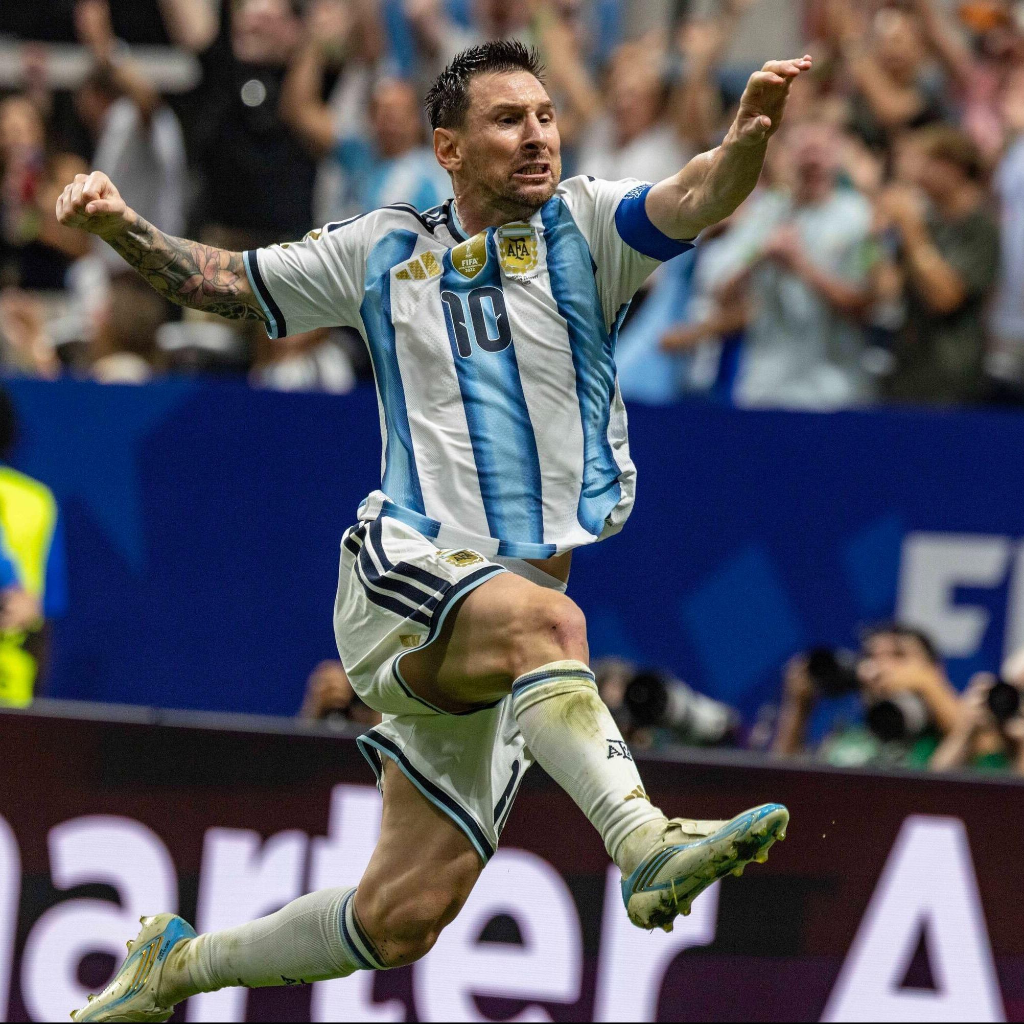 Drama, Messi, Drama - Argentinien ringt Ägypten nieder und erwartet die Schweiz episode artwork