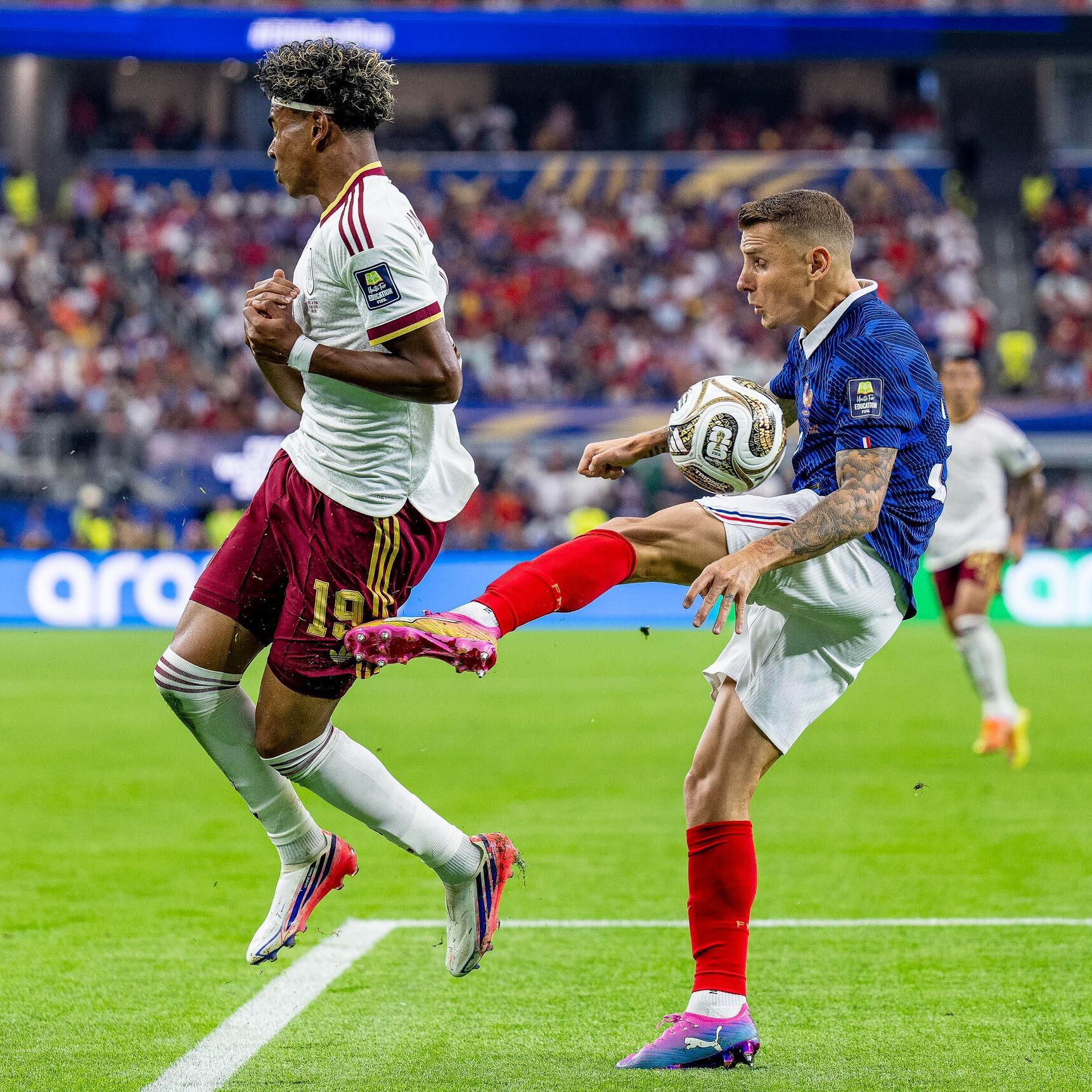 "Das dümmste Foul der WM-Geschichte": Spanien zieht gegen Frankreich ins WM-Finale ein episode artwork