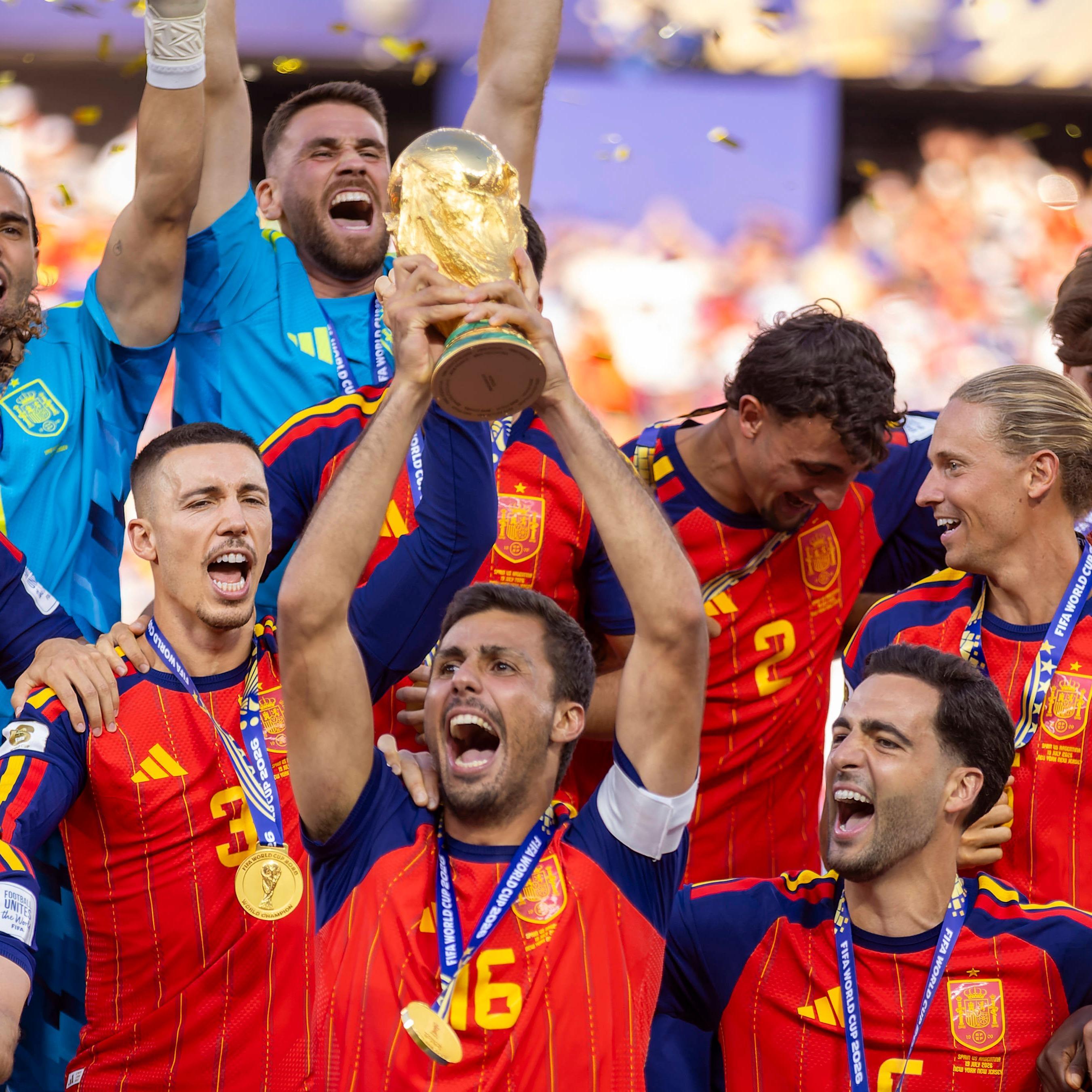 Fußballgott hat ein Einsehen: Die richtige Mannschaft wird Weltmeister episode artwork